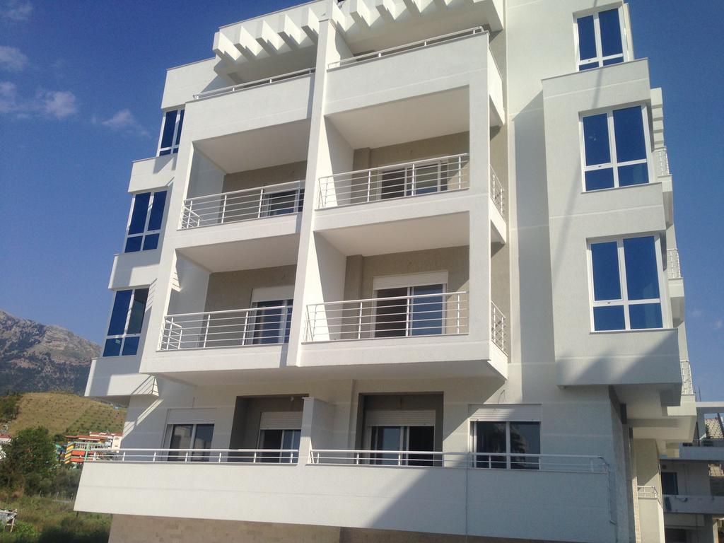 Radhima Beach Apartment-Tirana Resort Orikum Zewnętrze zdjęcie